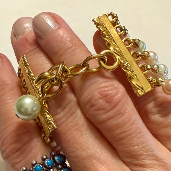 Vintage 90s Joan Rivers Pastel Pearl Six Strand Bracelet - Picture 5 of 10